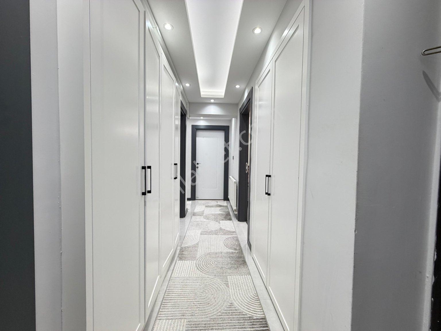 Manisa Kırmızı Köprü Cvr 2+1 13 Yıllık Lüx Asansörlü Satılık - Görsel 4