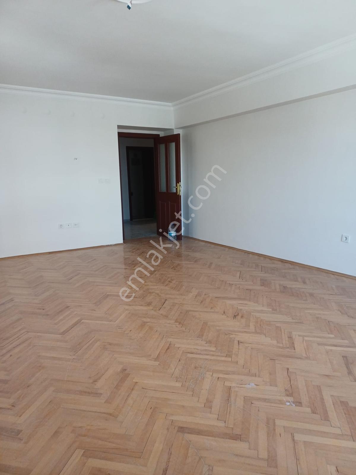 Mürsel Uluç Mah. 3+1 Ara Kat Kiralık Daire - Görsel 8