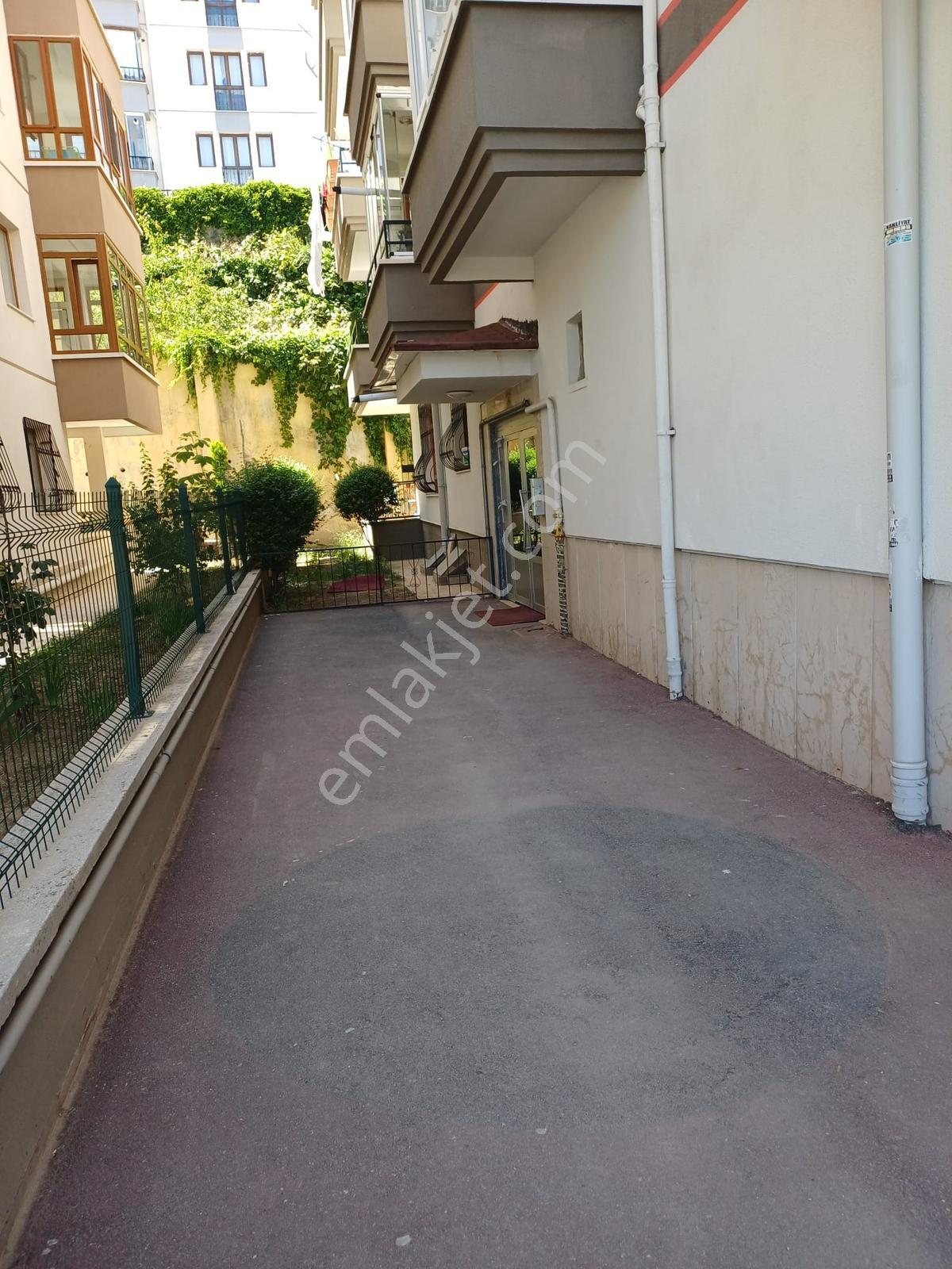 Mürsel Uluç Mah. 3+1 Ara Kat Kiralık Daire - Görsel 12