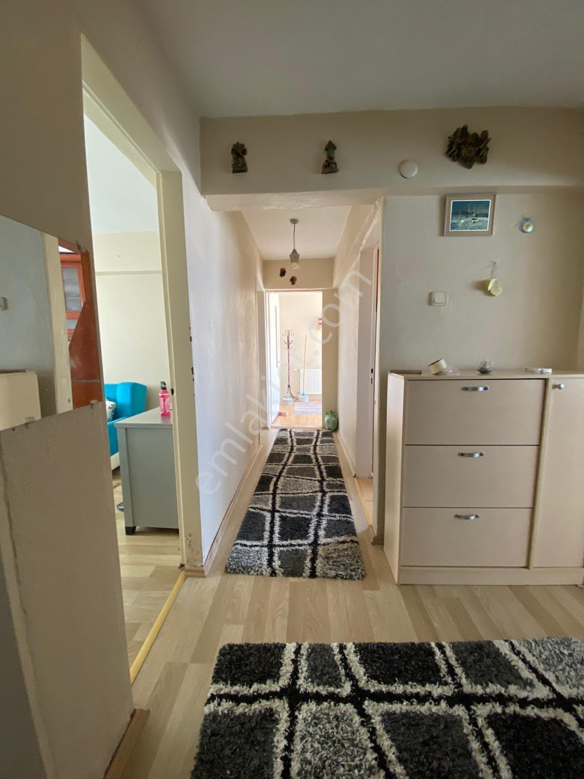 Merkezde Millet Bahçesi Yanında 120 M² Gün Boyu Aydınlık 3+1 - Görsel 6