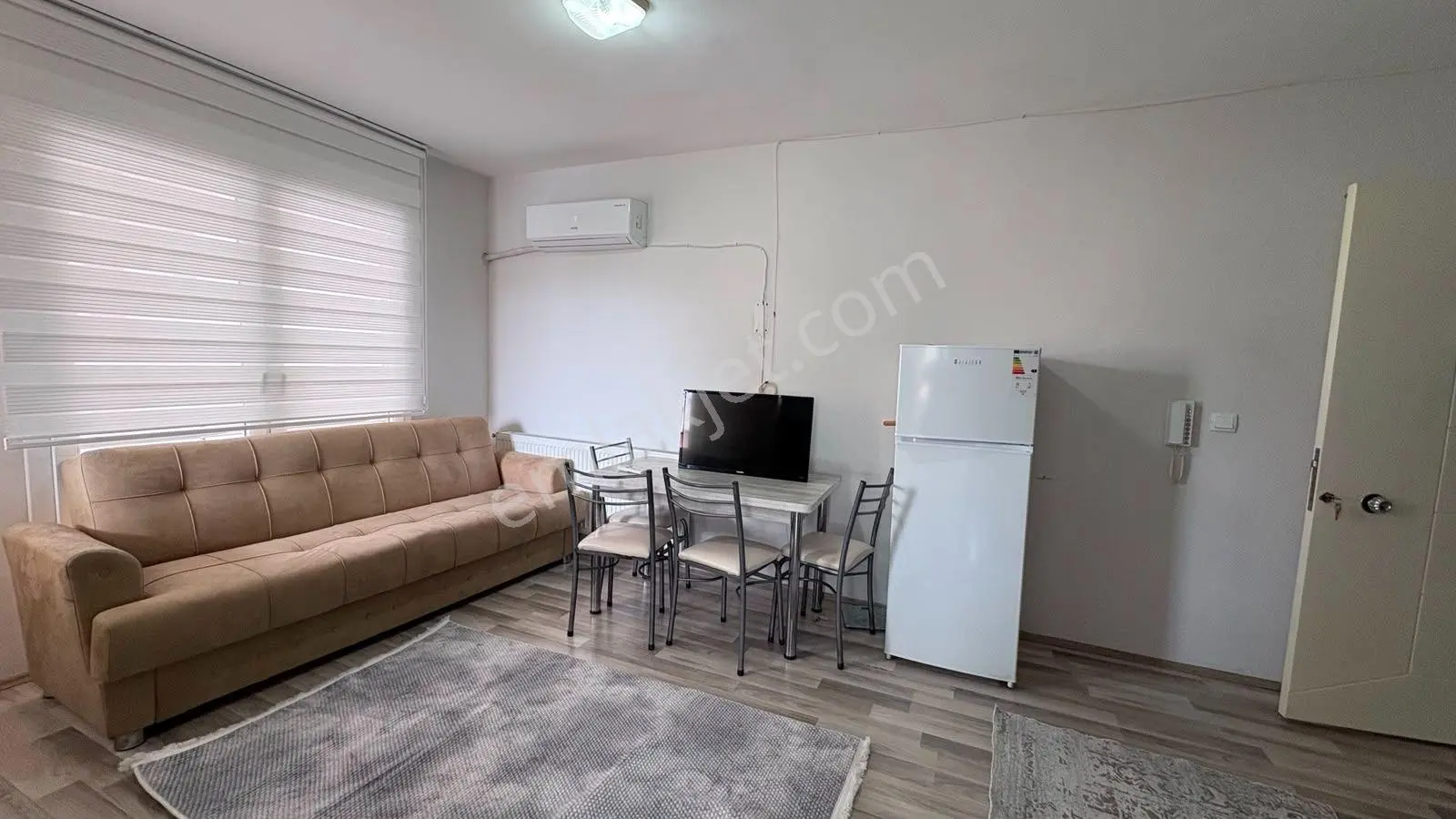 Zeytinköyde Site İçinde Arakat Balkonlu Eşyalı Kiralık 1+1 Apart - Görsel 4