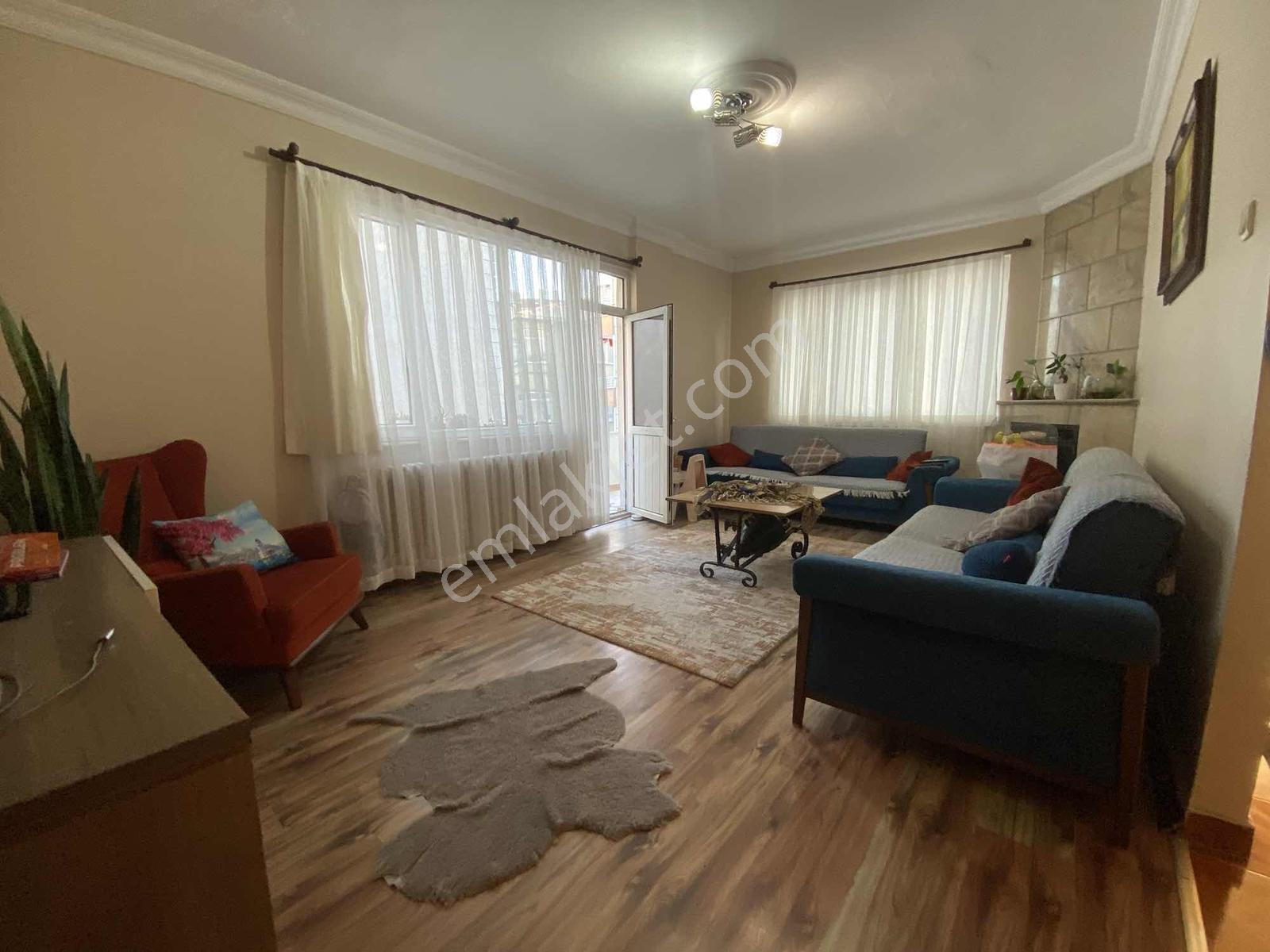İstanbul House'dan Güngören'de 4+1 Teraslı Fırsat Dubleks Daire - Görsel 13