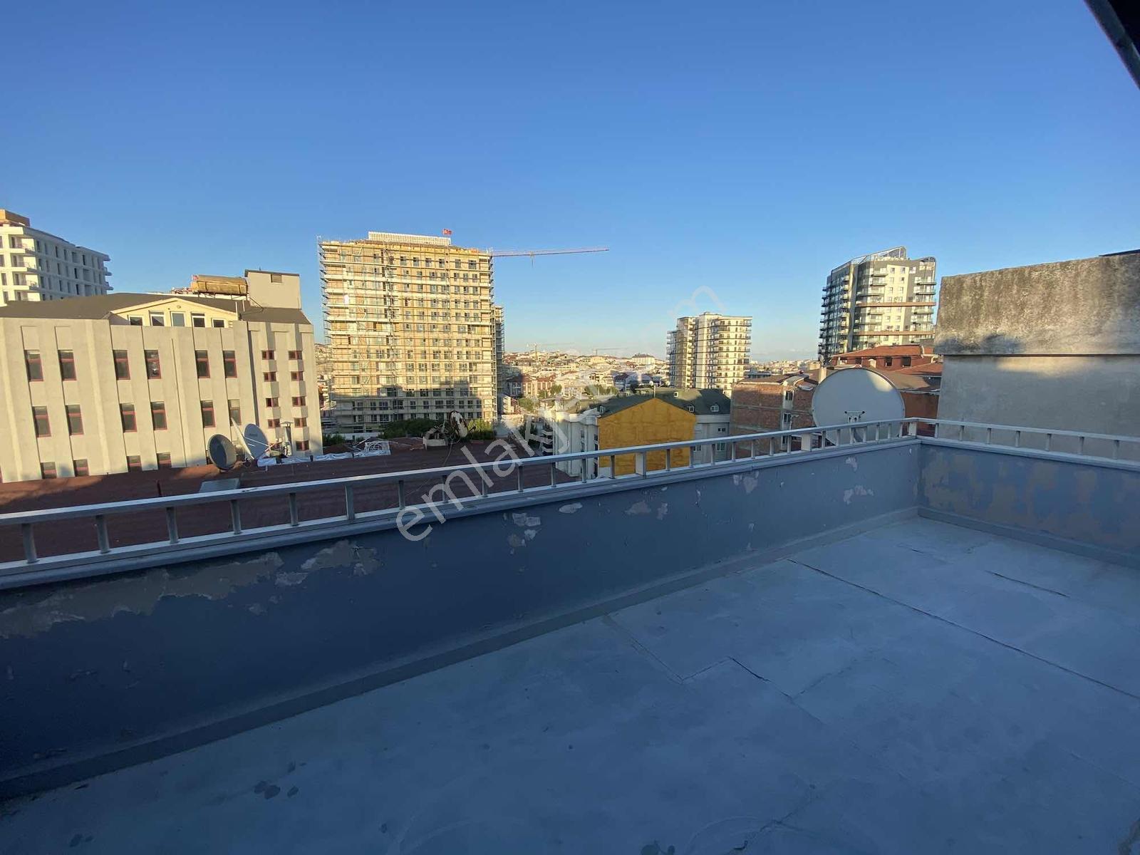 İstanbul House'dan Güngören'de 4+1 Teraslı Fırsat Dubleks Daire - Görsel 10
