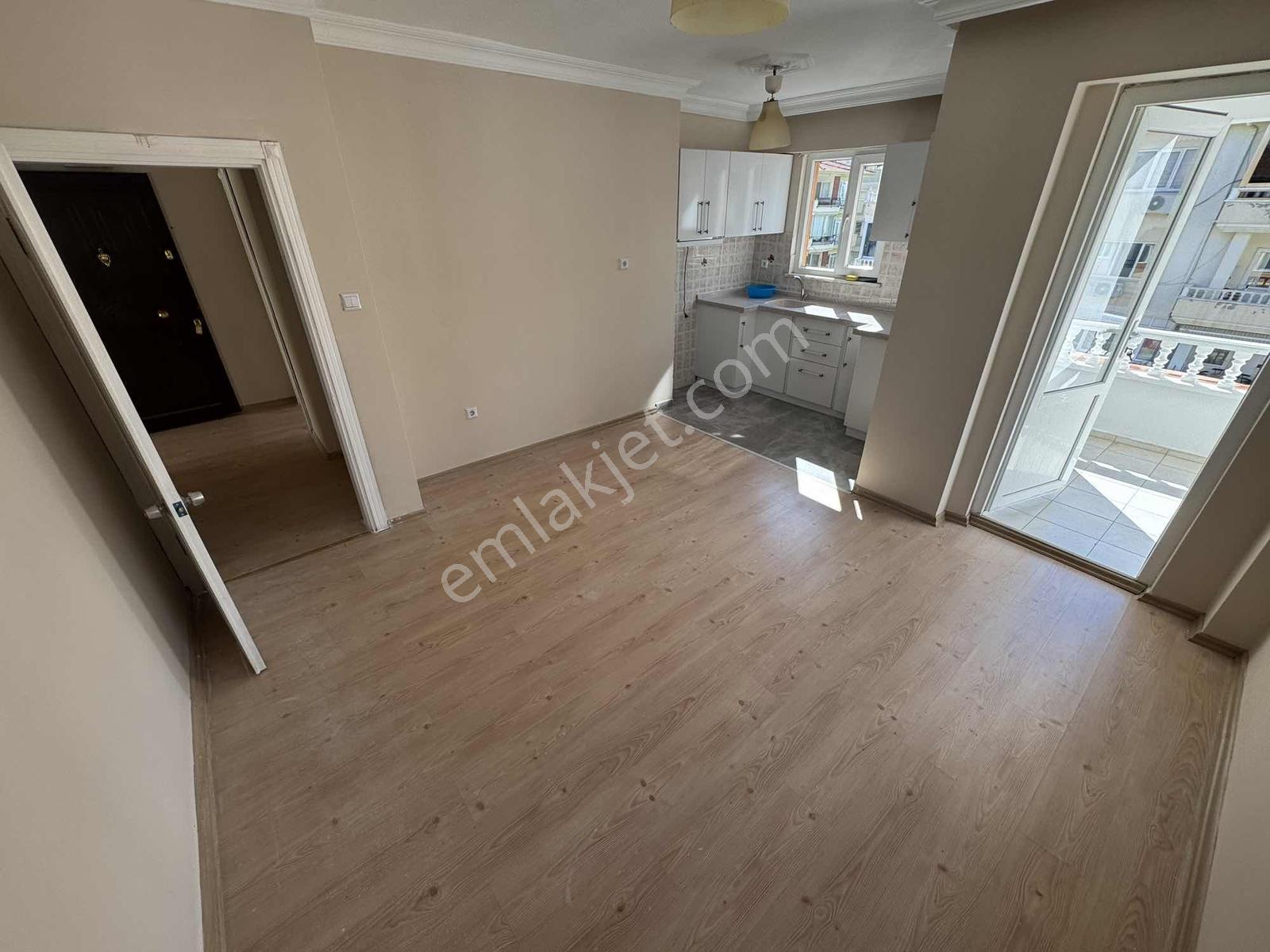 Güçlü Kardeşler Full Yenilenmiş 2+1 Masrafsız Daire - Görsel 32