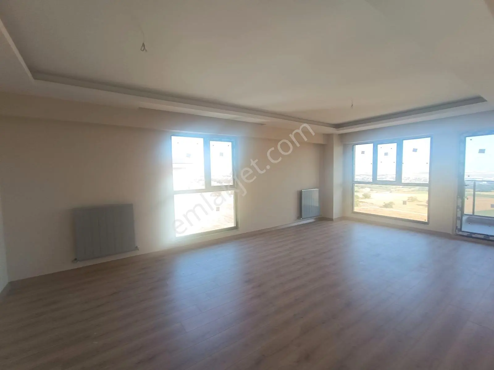 Emlak Konutları Bölgesinde Ultra Lüx 3+1/ 155 M2 Sıfır Kiralık - Görsel 4