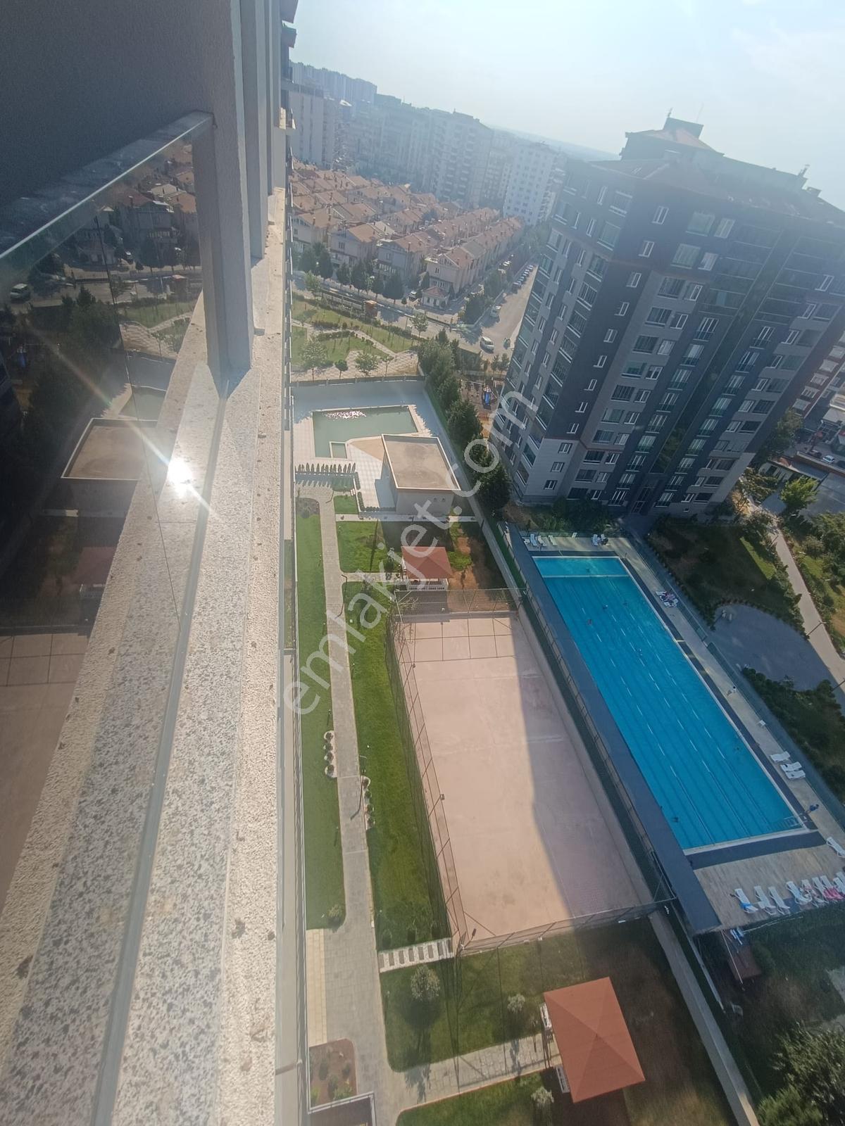 Emlak Konutları Bölgesinde Ultra Lüx 3+1/ 155 M2 Sıfır Kiralık - Görsel 14