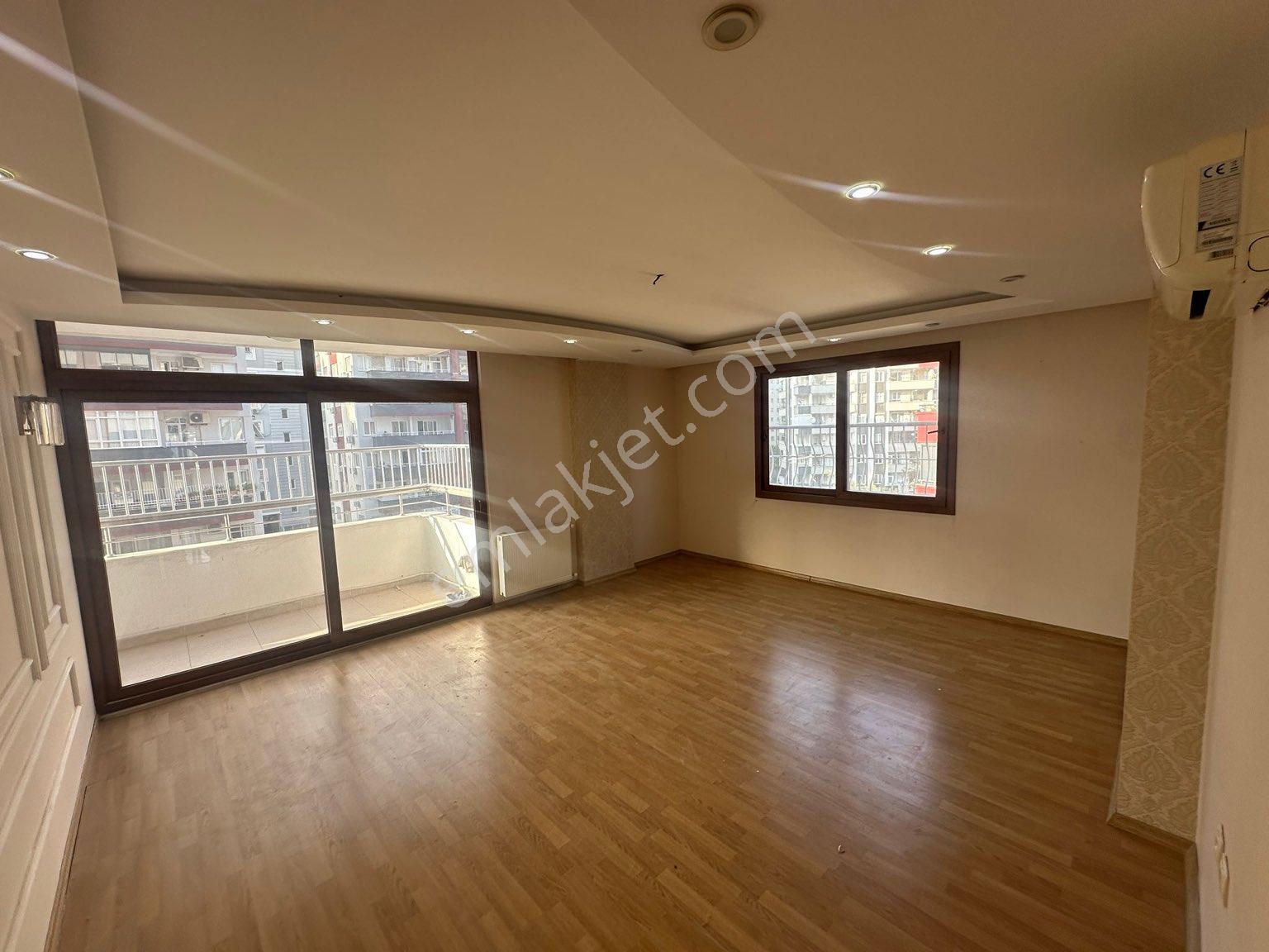 Yurt Mahallesi’nde Sosyete Pazarı Civarında Fırsat 3+1 Kiralık Daire! - Görsel 8