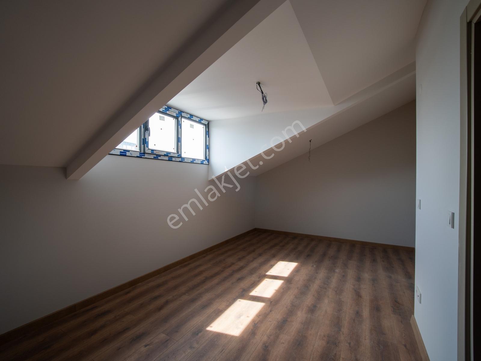 Üsküdar Çengelköy Satılık 3+1 Lüks Manzaralı Dubleks Daire - Görsel 23