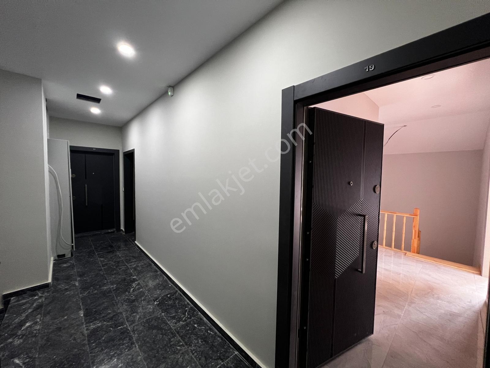 Üsküdar Çengelköy Satılık 3+1 Lüks Manzaralı Dubleks Daire - Görsel 30