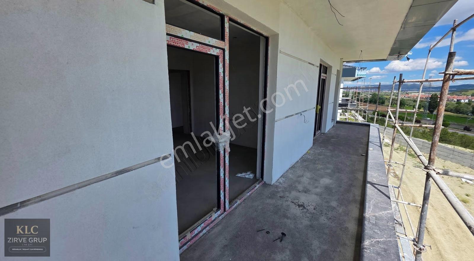 Batıkent ' De 7+1 Akıllı Villa | Ana Yol Üzeri Prestij