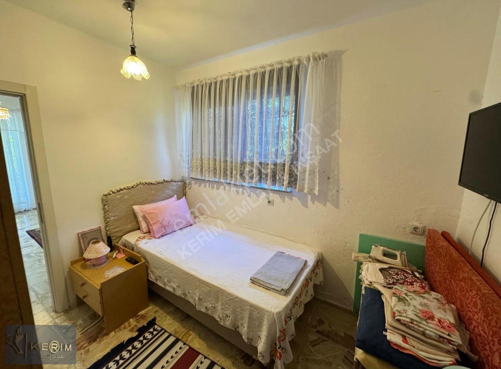 Kerim'den Küçükkuyu Mıhlı'da Eşyalı Kiralık Geniş Daire - Görsel 17