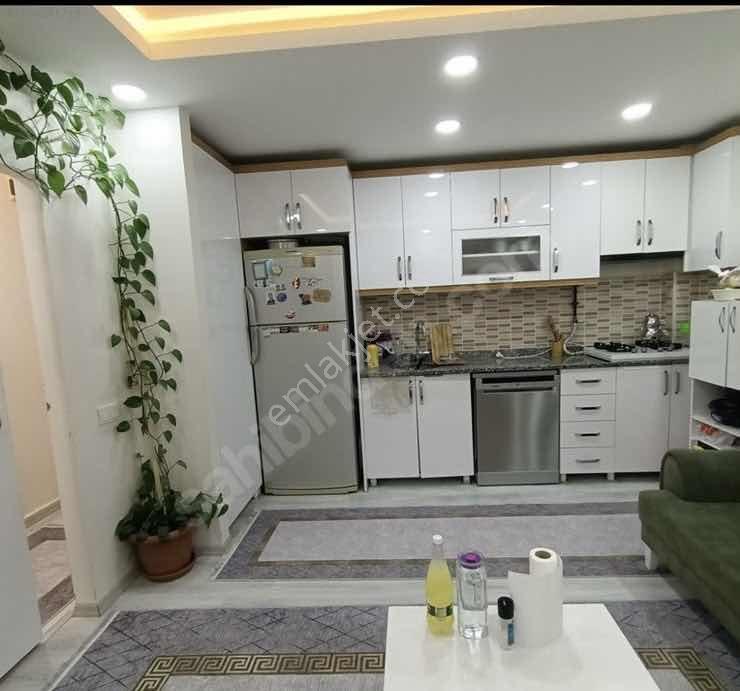 Kayaşehir 11.bölgede Satılık 2+1 Tadilatlı Metroya Yakın - Görsel 18