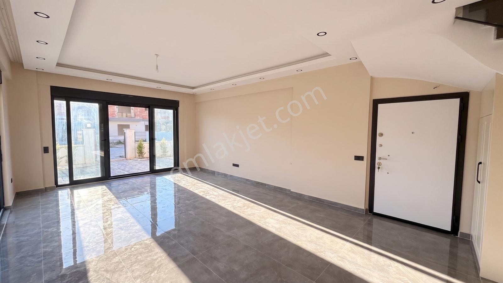 Eşyasız 4+1 Sıfır Müstakil Havuzlu Otoparklı Villa - Görsel 21