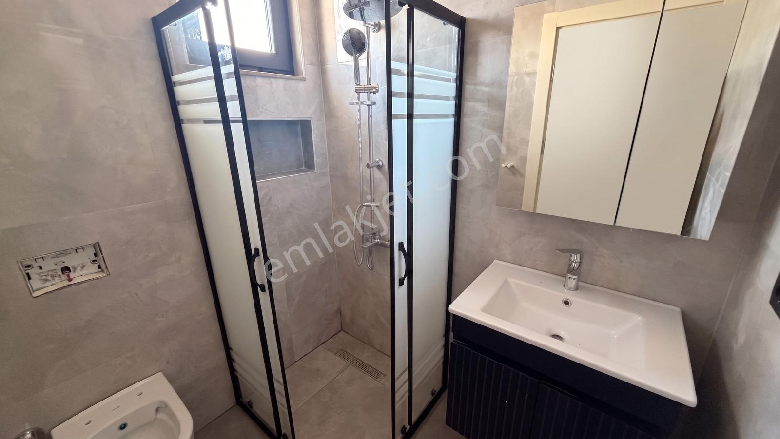 Eşyasız 4+1 Sıfır Müstakil Havuzlu Otoparklı Villa - Görsel 13