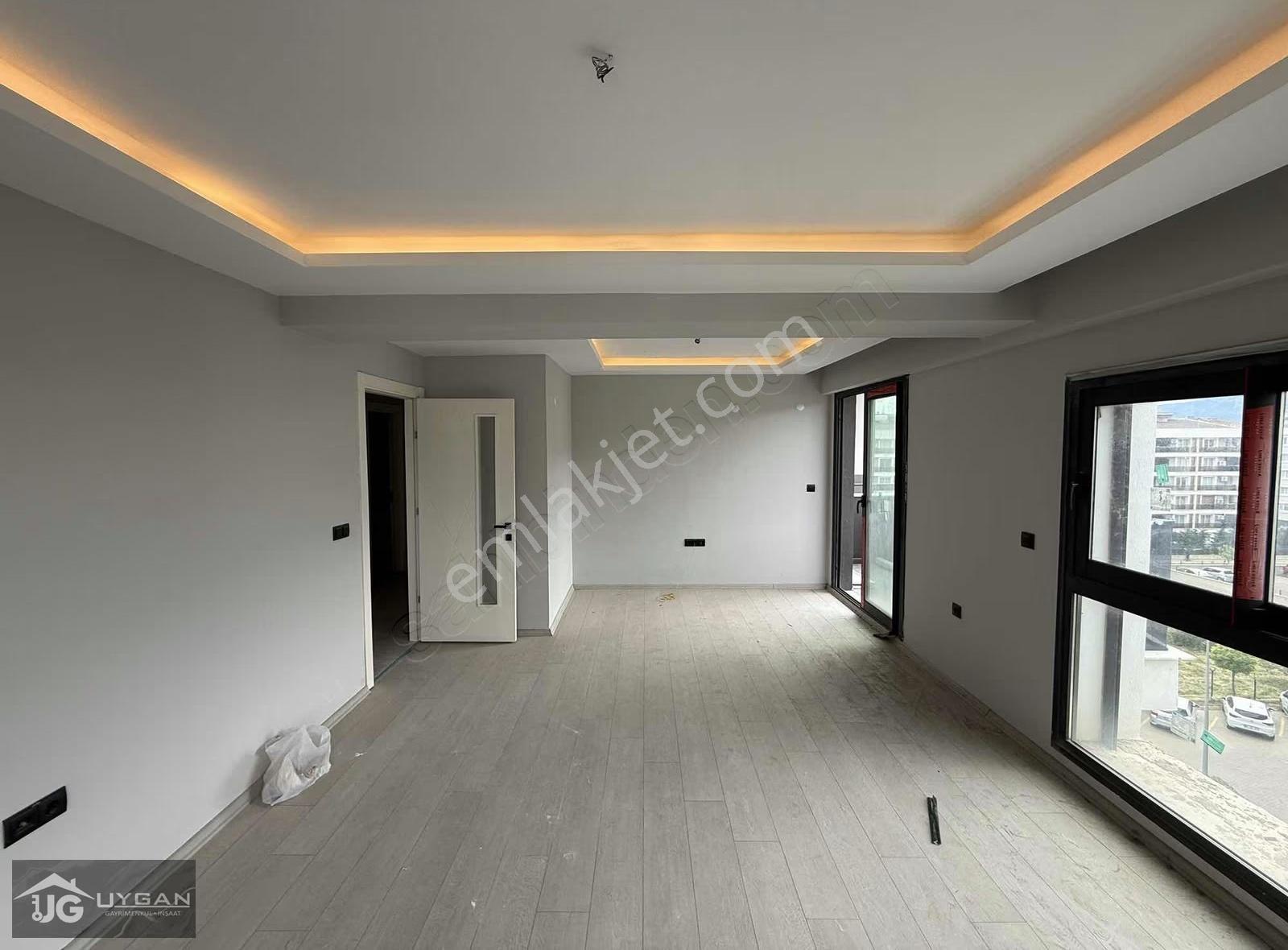 3+1 205m² Havuz & Kapalı Otopark & Güvenlik Site Teraslı Dubleks - Görsel 12
