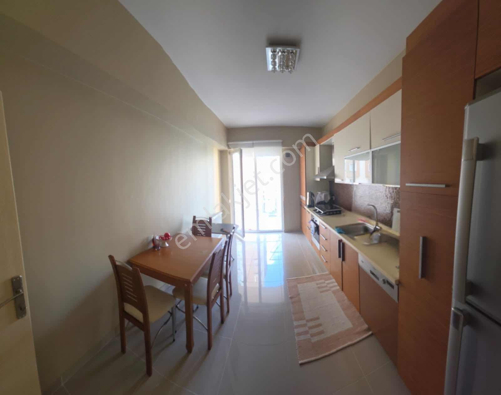 Beylikdüzü Narçiçeği Sitesi 3+1 6.kat 146 M2 Full Eşyalı - Görsel 29