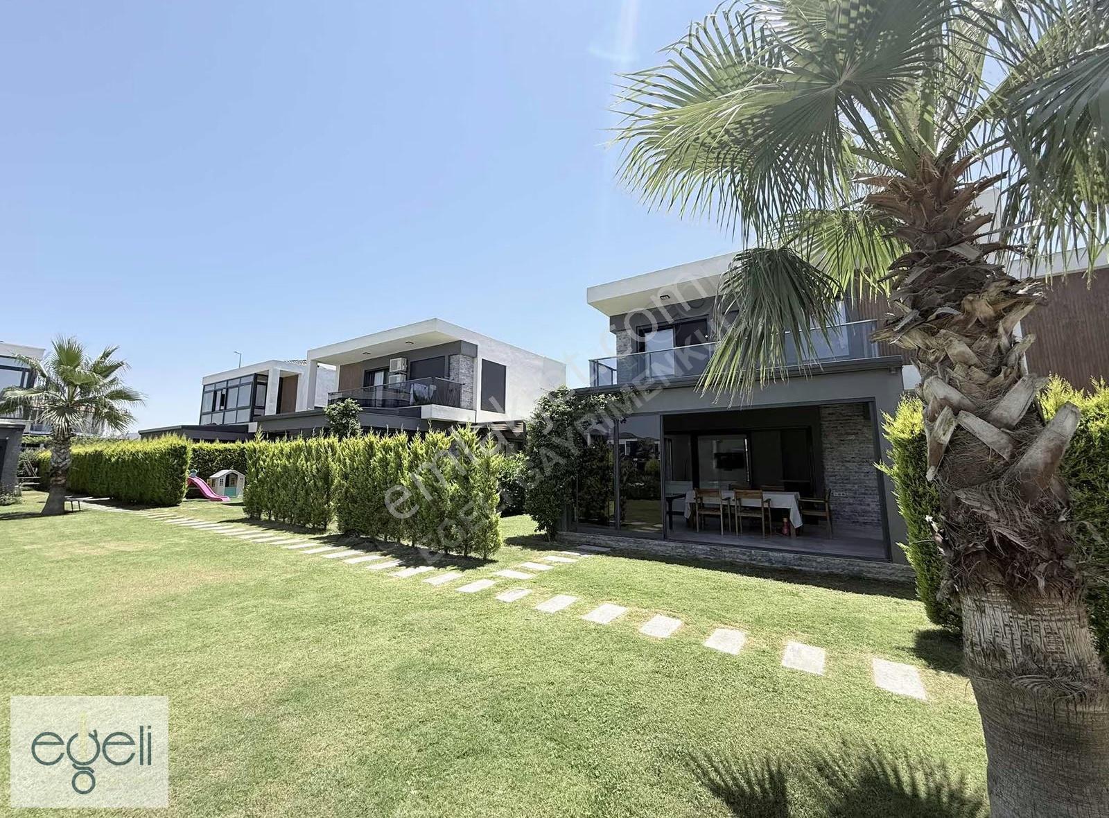 Davutlar Sahilin De 3+1 Müstakil Tadın Da Villa - Görsel 14