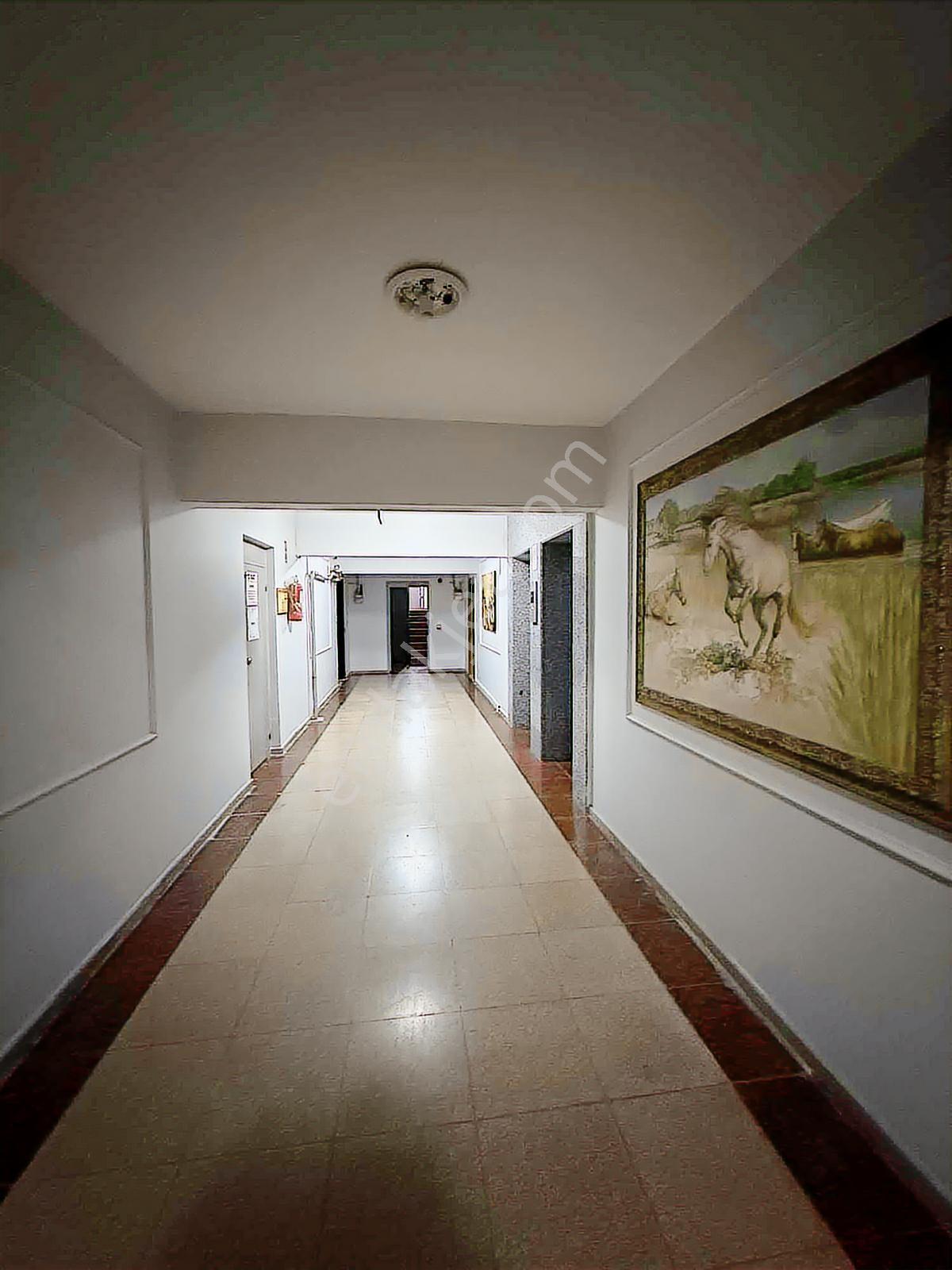 Re/max Hedef'ten Adnan Kahveci Metrobüse Yakın Kiralık Daire - Görsel 8