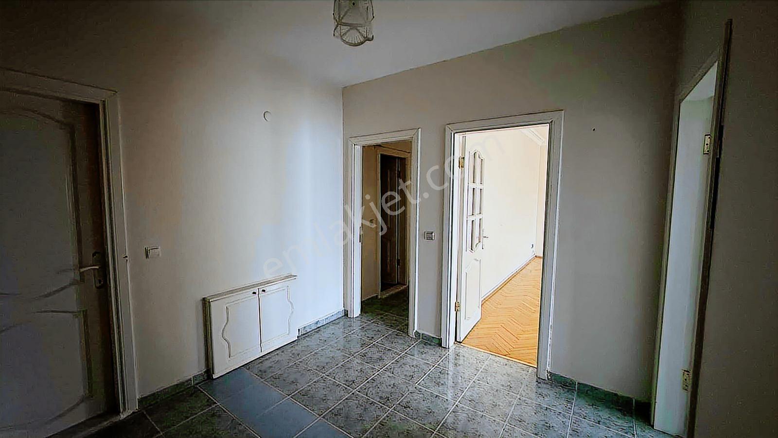Re/max Hedef'ten Adnan Kahveci Metrobüse Yakın Kiralık Daire - Görsel 16