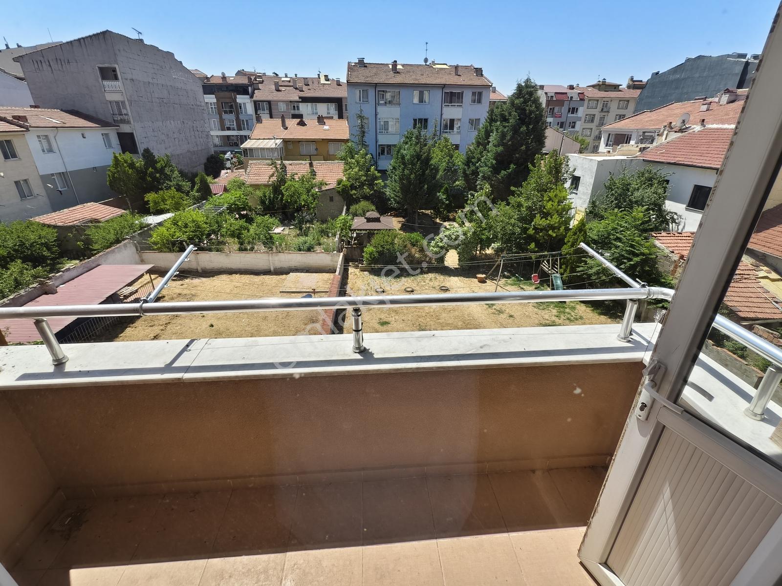 Pera'dan Gaffar Okan Cad. Otoparklı Arakat Kiralık 3+1 Daire - Görsel 15