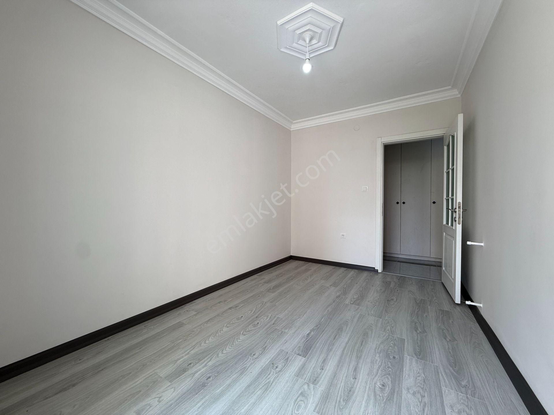 Kenan Evren'de 3+1 150 M2 Full Yapılı-iskanlı Satılık Daire - Görsel 12