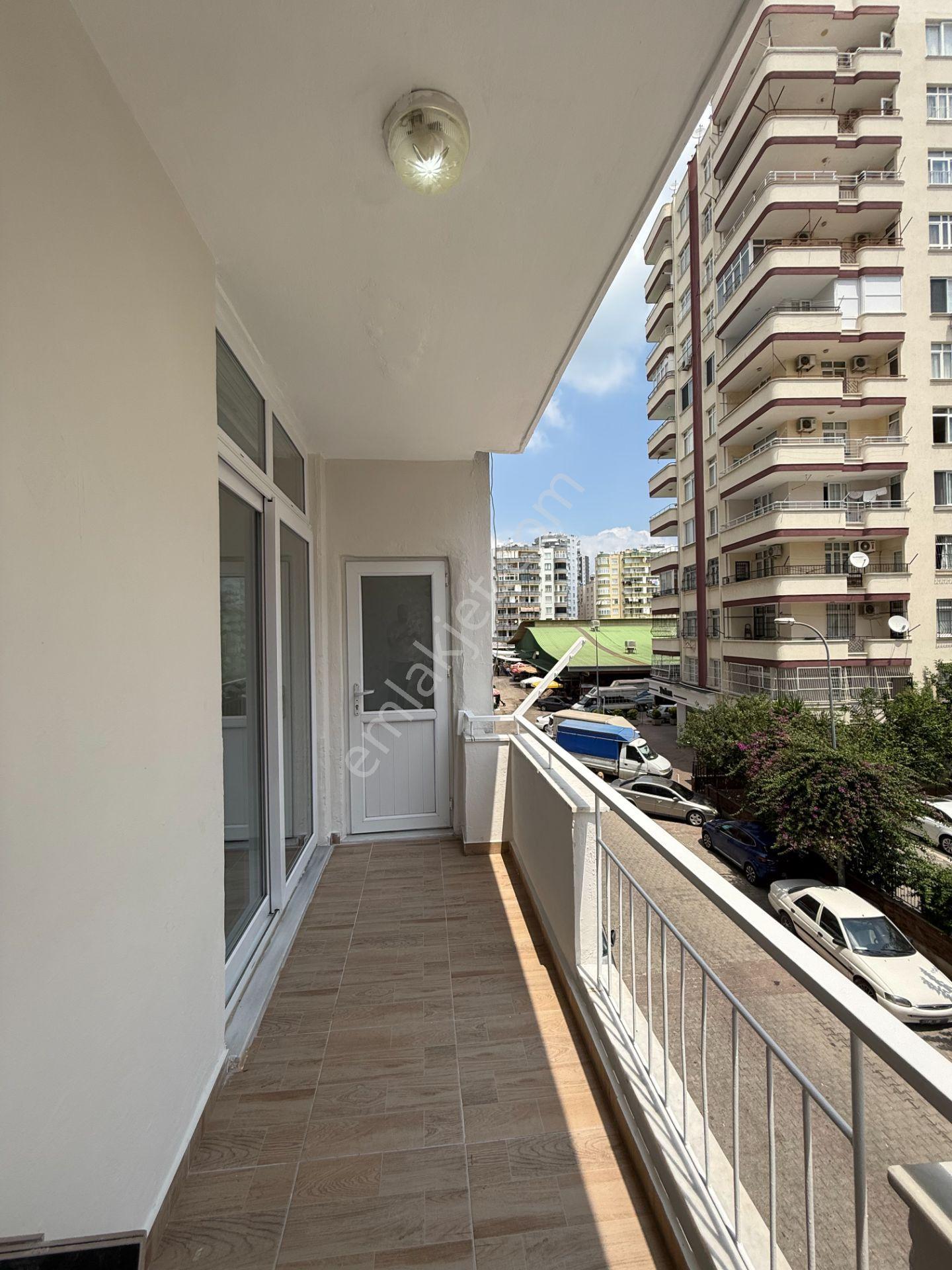Kenan Evren'de 3+1 150 M2 Full Yapılı-iskanlı Satılık Daire - Görsel 22