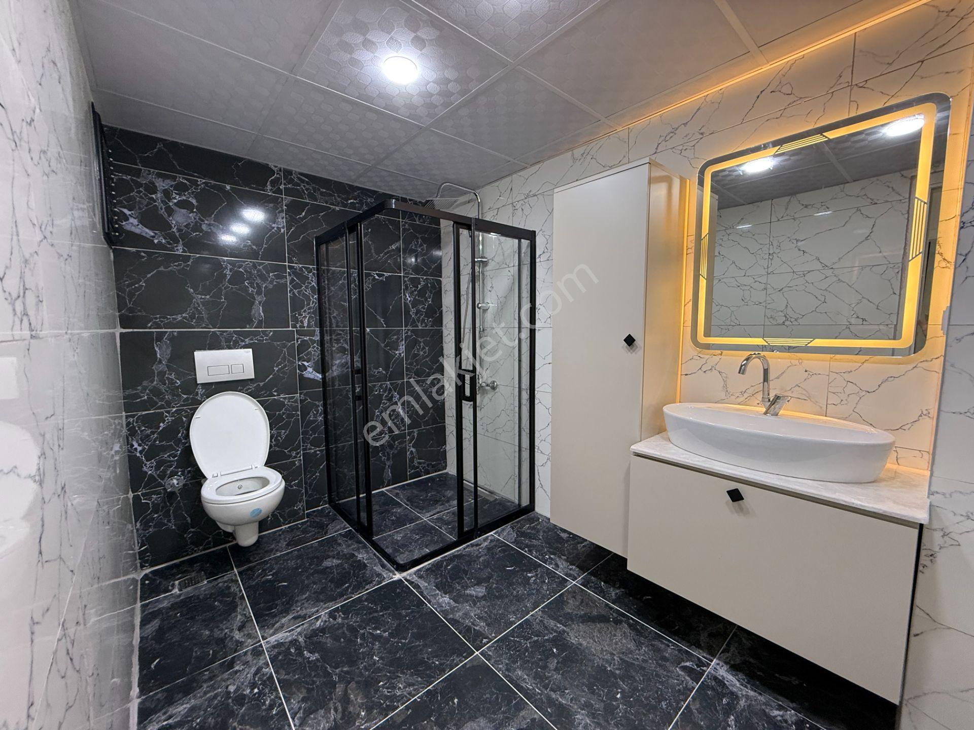 Kenan Evren'de 3+1 150 M2 Full Yapılı-iskanlı Satılık Daire - Görsel 14