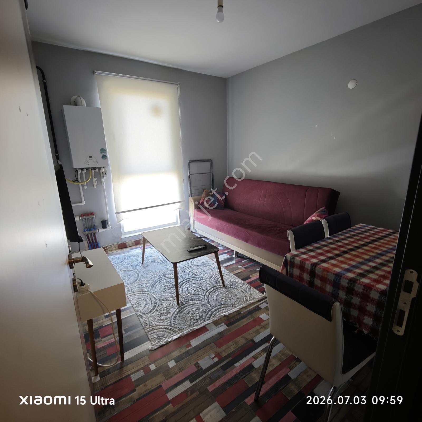 Üniversite Yolu Üzeri Eşyalı 2+0 Daire