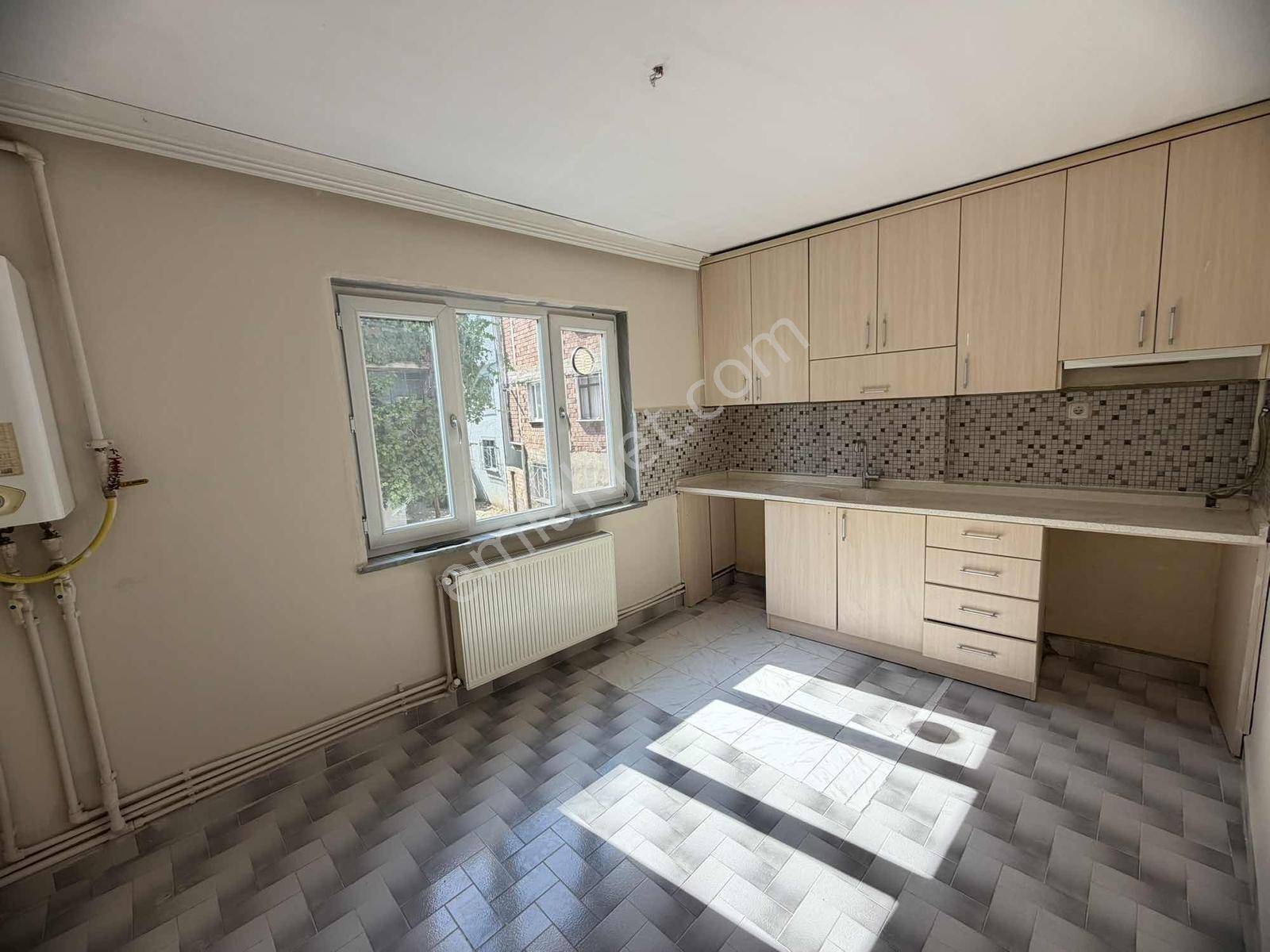 Kazımkarabekir 2.5+1 Kiralık Daire - Görsel 11