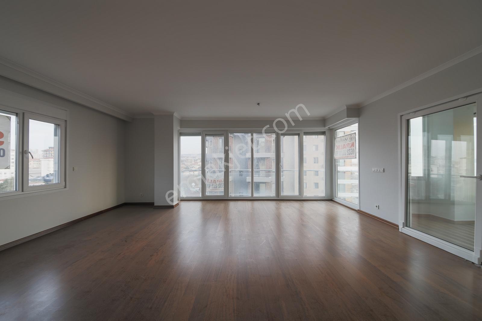 Bostancı Sahilde Deniz Manzaralı Kiralık 4+1 Dubleks Daire - Görsel 46