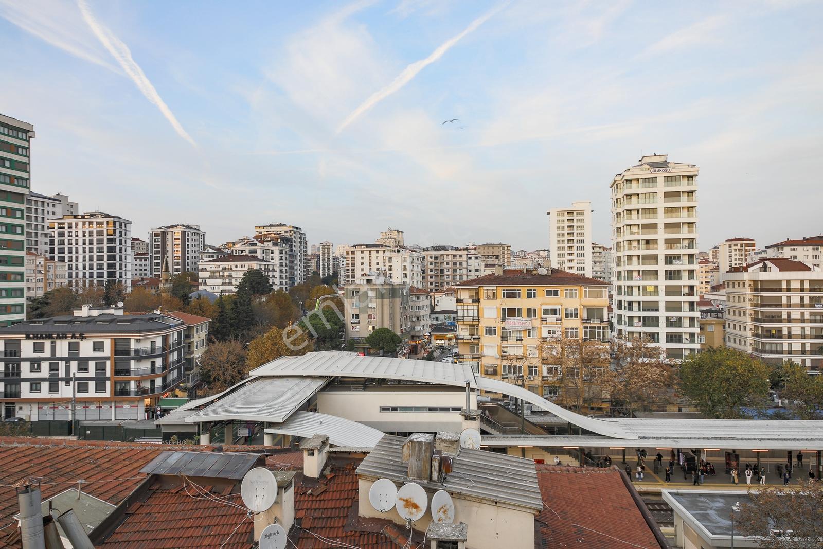 Bostancı Sahilde Deniz Manzaralı Kiralık 4+1 Dubleks Daire - Görsel 35