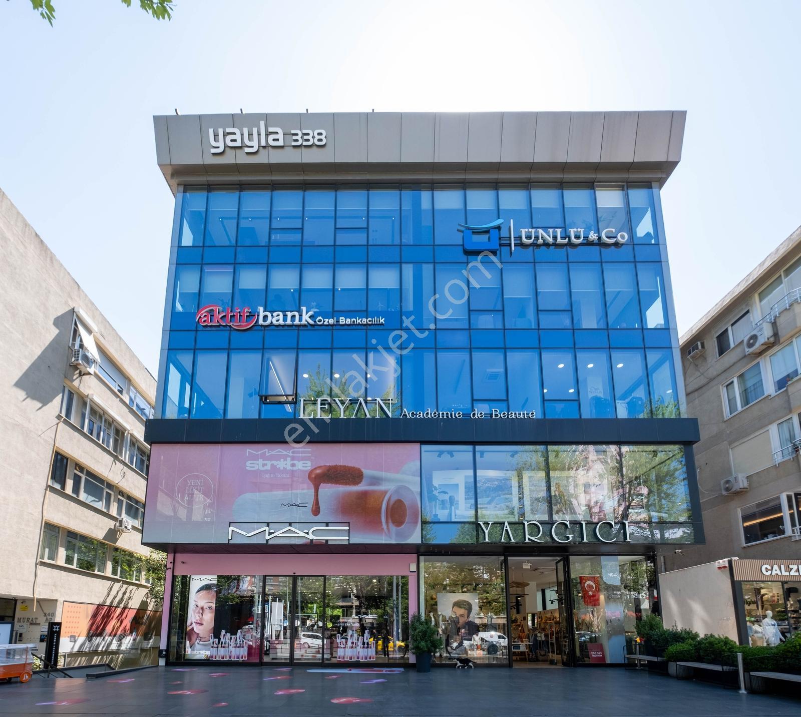 Mutluol Proje'den Bağdat Caddesi Üzerinde Kiralık Dubleks Ofis