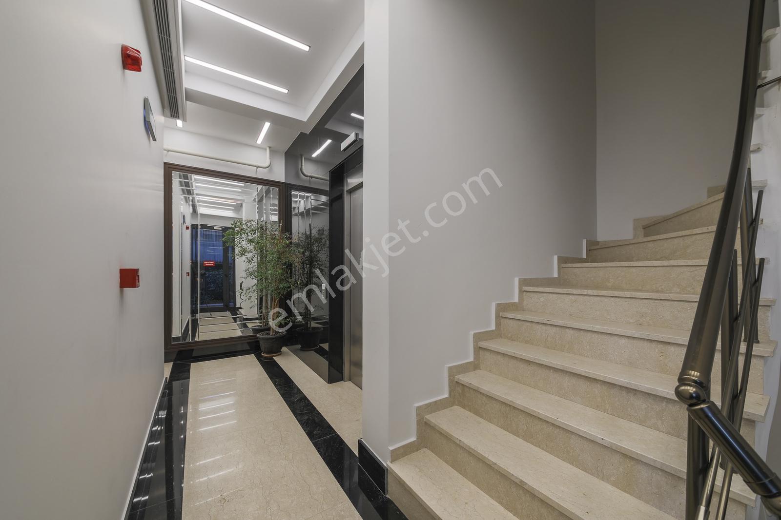 Mutluol Proje'den Bostancı'da Satılık 6+2 Çatı Dubleks - Görsel 29