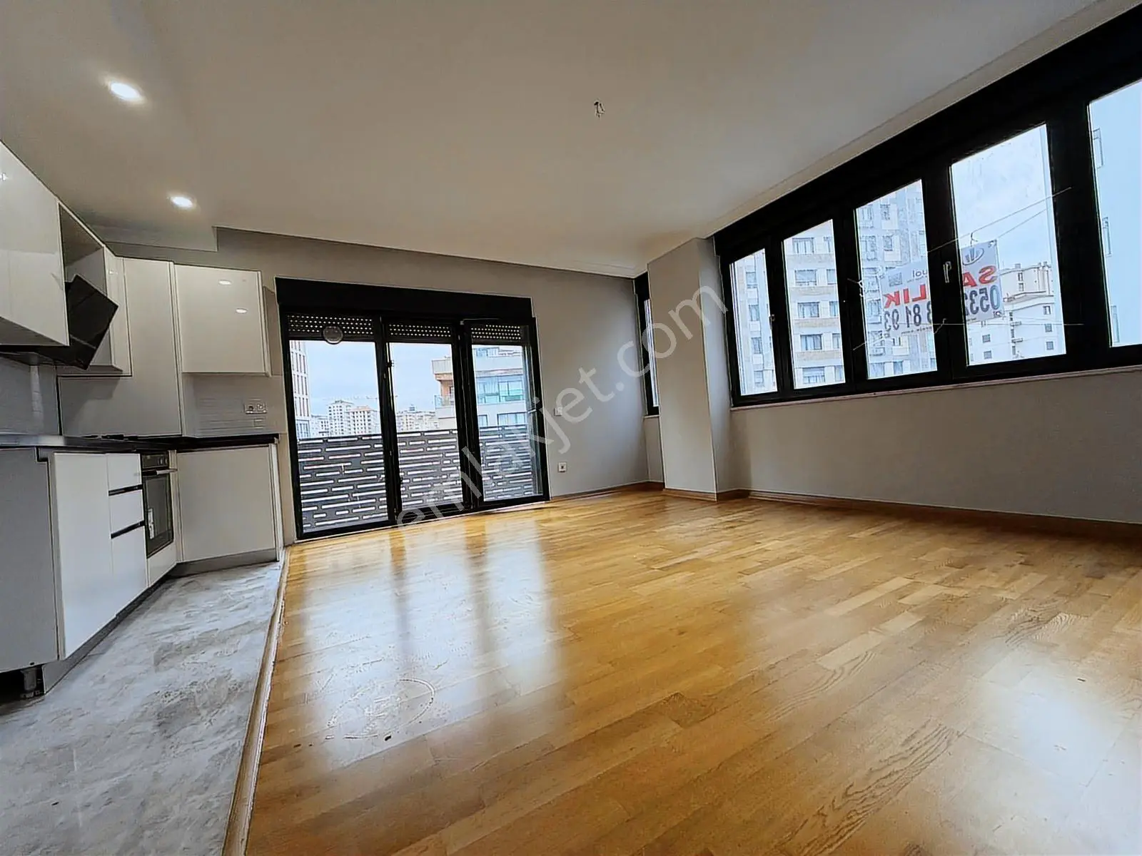 Mutluol Proje'den Bostancı Safir Sitesinde 2+1 Satılık Daire - Görsel 5
