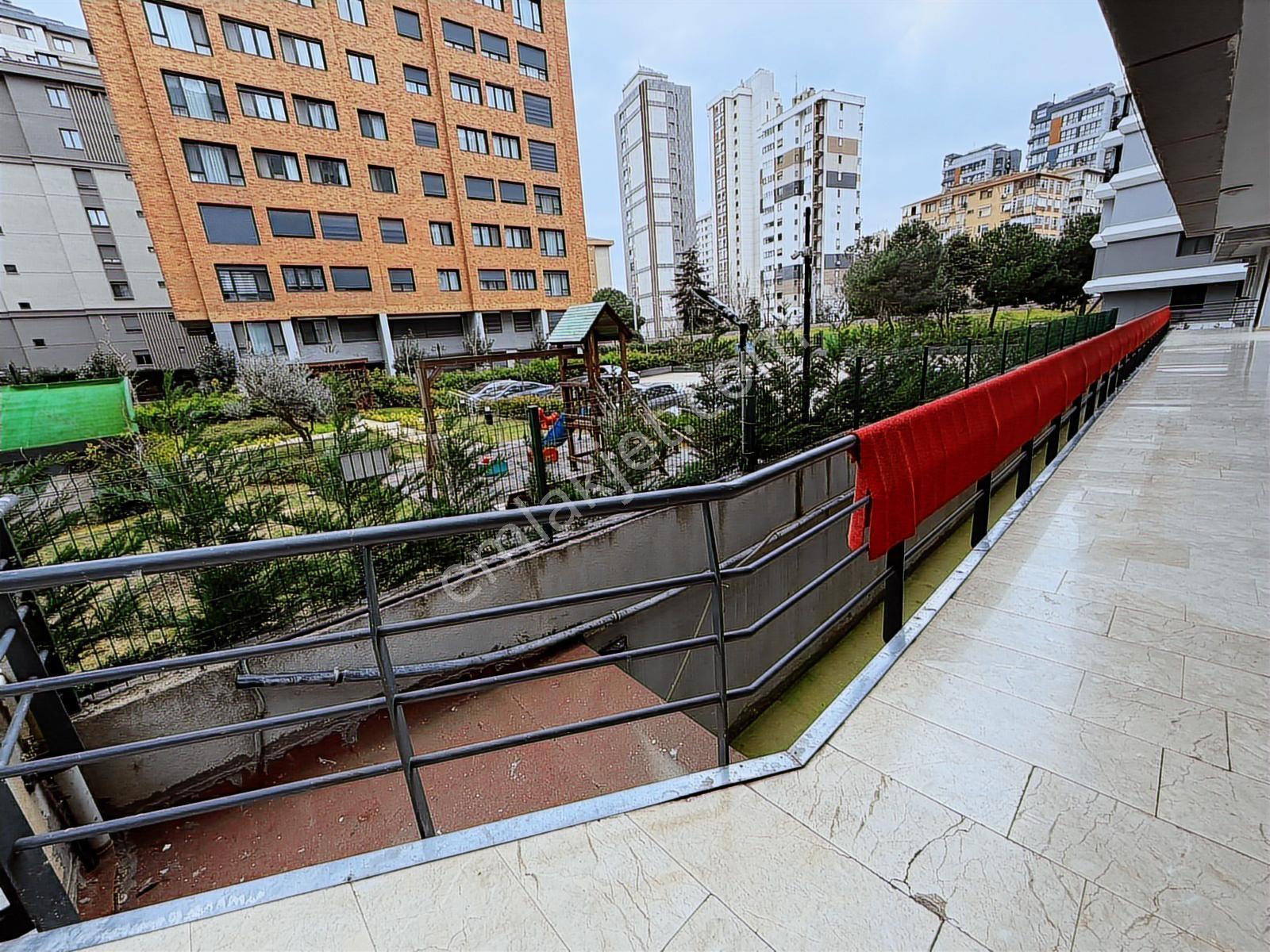 Mutluol Proje'den Bostancı Safir Sitesinde 2+1 Satılık Daire - Görsel 32