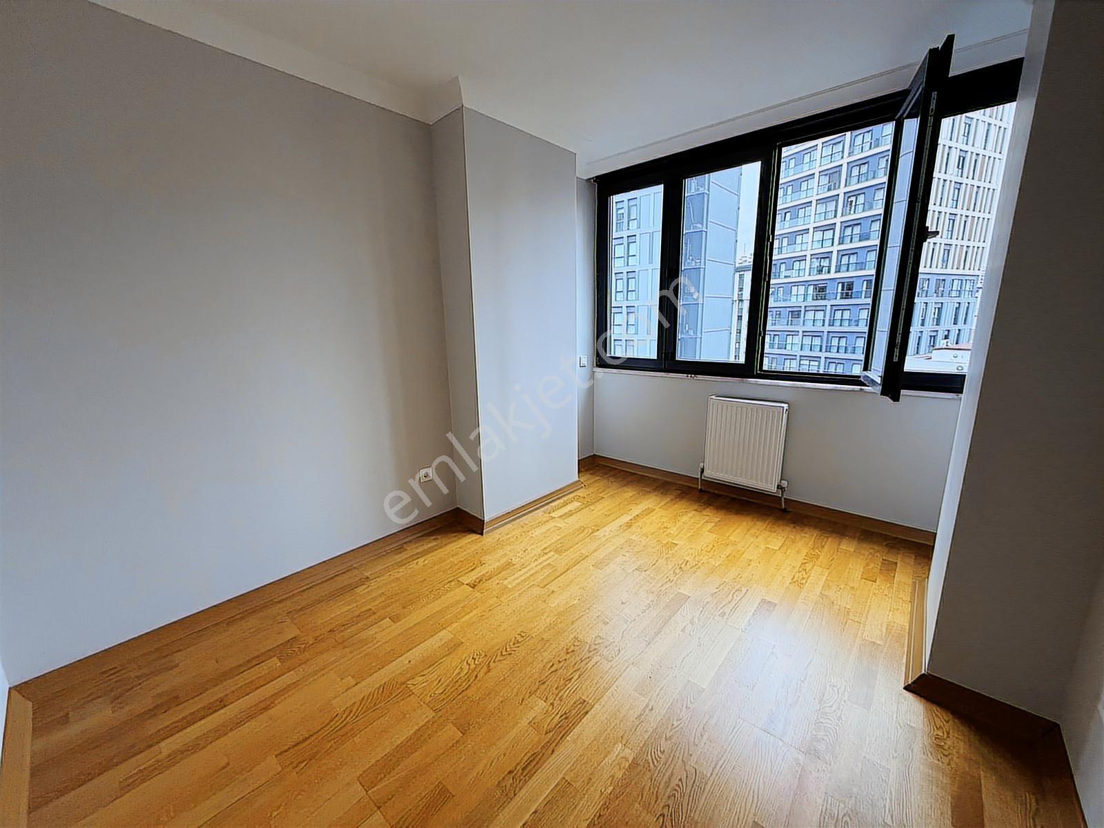 Mutluol Proje'den Bostancı Safir Sitesinde 2+1 Satılık Daire - Görsel 38