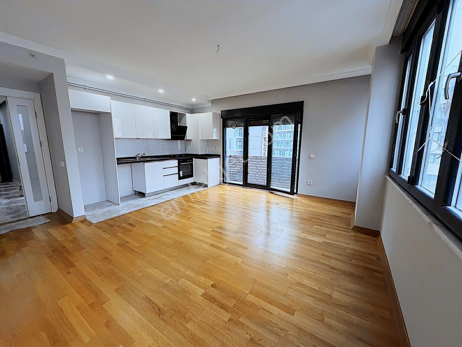 Mutluol Proje'den Bostancı Safir Sitesinde 2+1 Satılık Daire - Görsel 44
