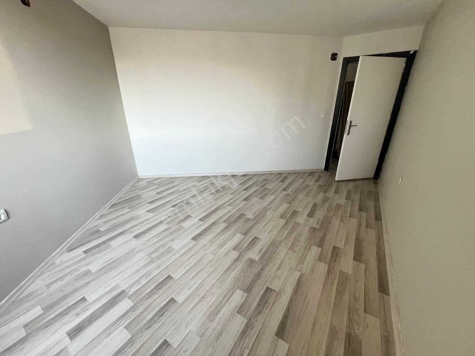 Alpaslan Türkeş Blv Üzeri Geniş M2 1+1 Kiralık Daire - Görsel 6
