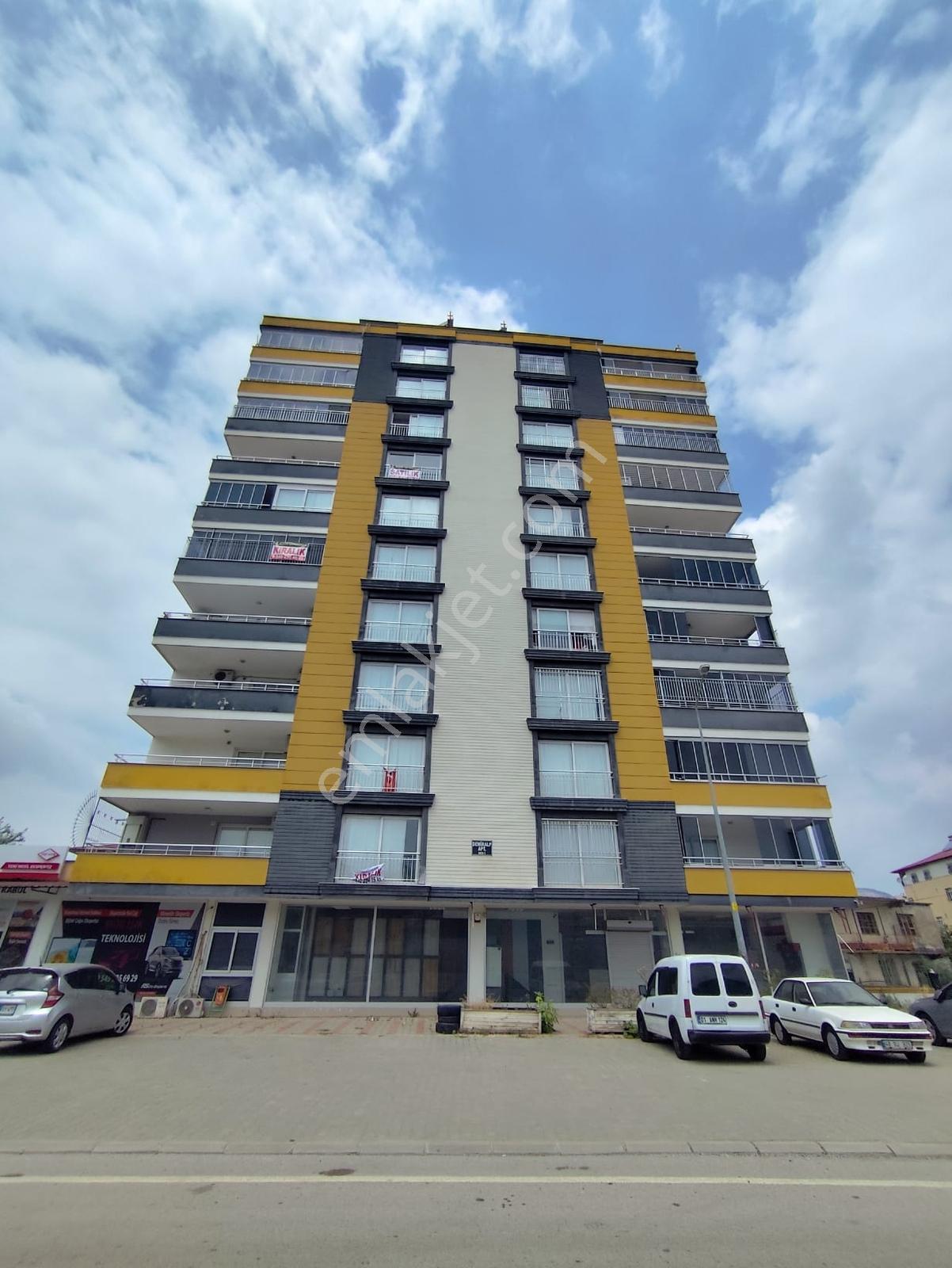 Kozan Gayrimenkulden Şehir Merkezinde Ultra Lüks Daire
