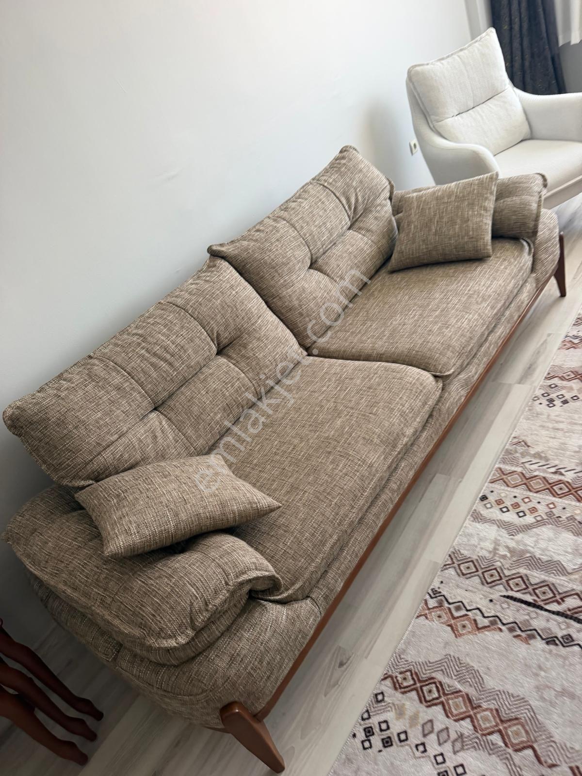 Damla Emlaktan İşhan Tokide Kiralık 3+1 Daire - Görsel 4