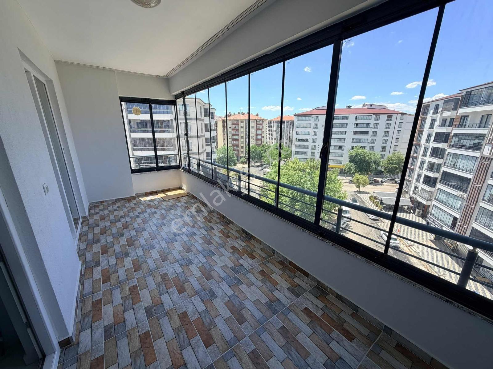 Harzem Gayrimenkulden Sürsürü De 3+1 Arakat Satılık Daire - Görsel 21