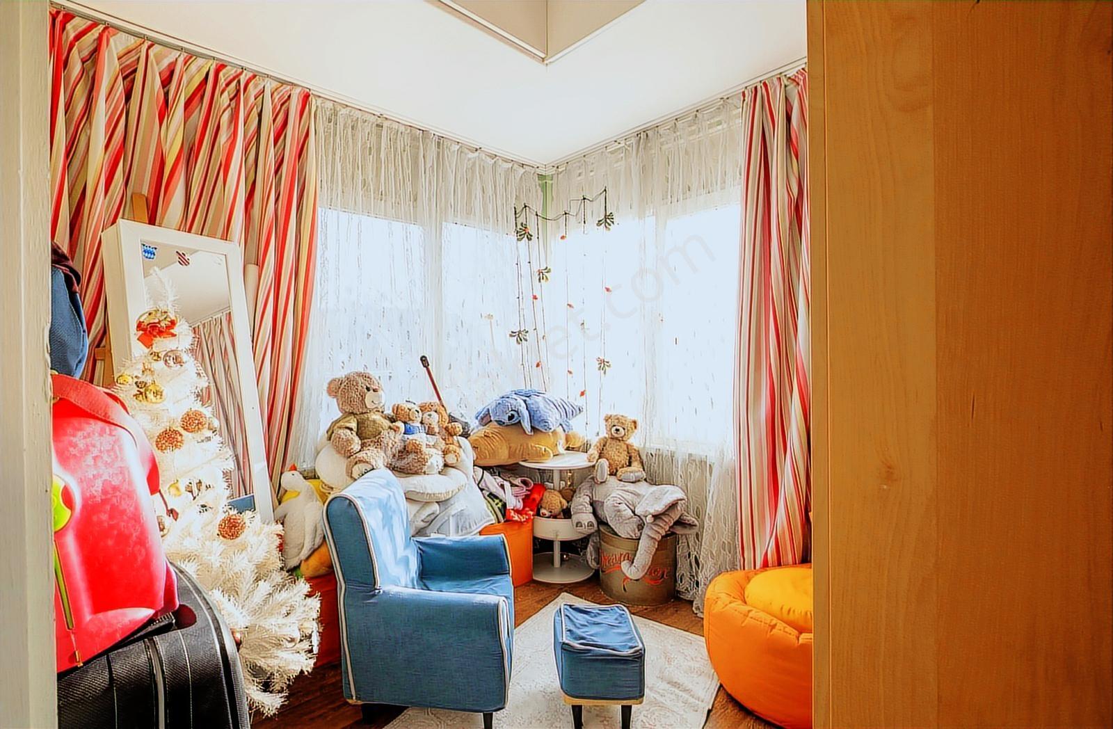 Mutluol Proje'den Bahçeşehir'de Kiralık Bahçeli 3 Katlı Villa - Görsel 50