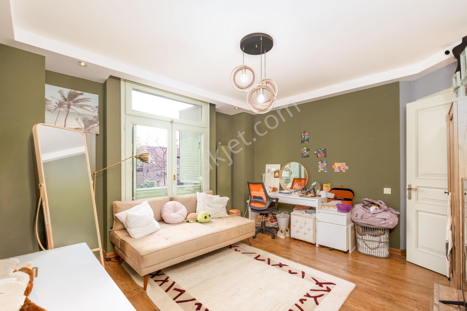 Mutluol Proje'den Bahçeşehir'de Kiralık Bahçeli 3 Katlı Villa - Görsel 45
