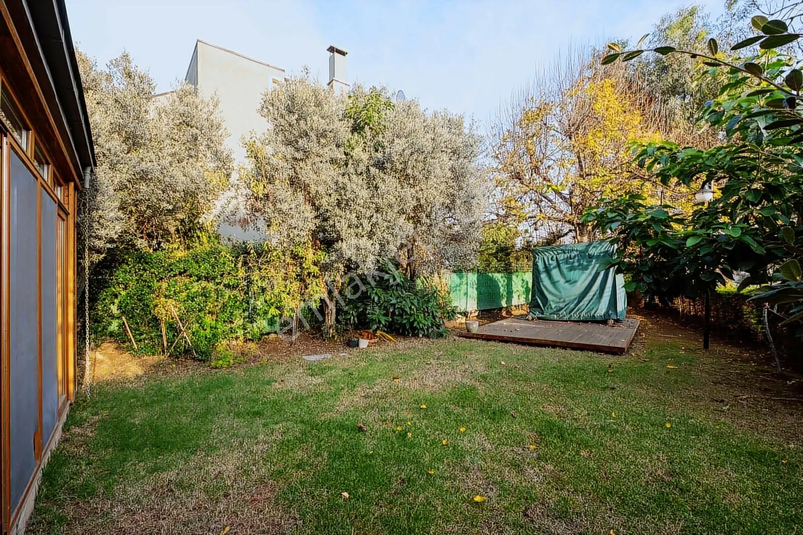 Mutluol Proje'den Bahçeşehir'de Kiralık Bahçeli 3 Katlı Villa - Görsel 52