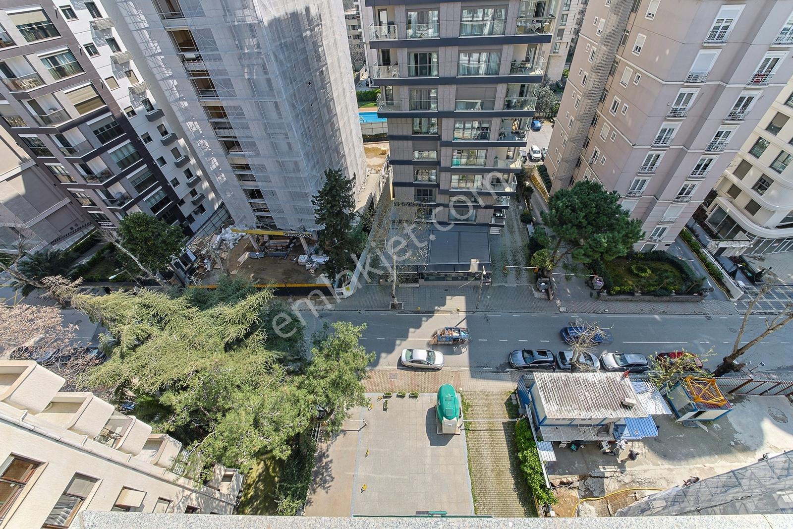 Erenköy Ethem Efendi Caddesi Üzerinde Satılık Çatı Dubleks - Görsel 44