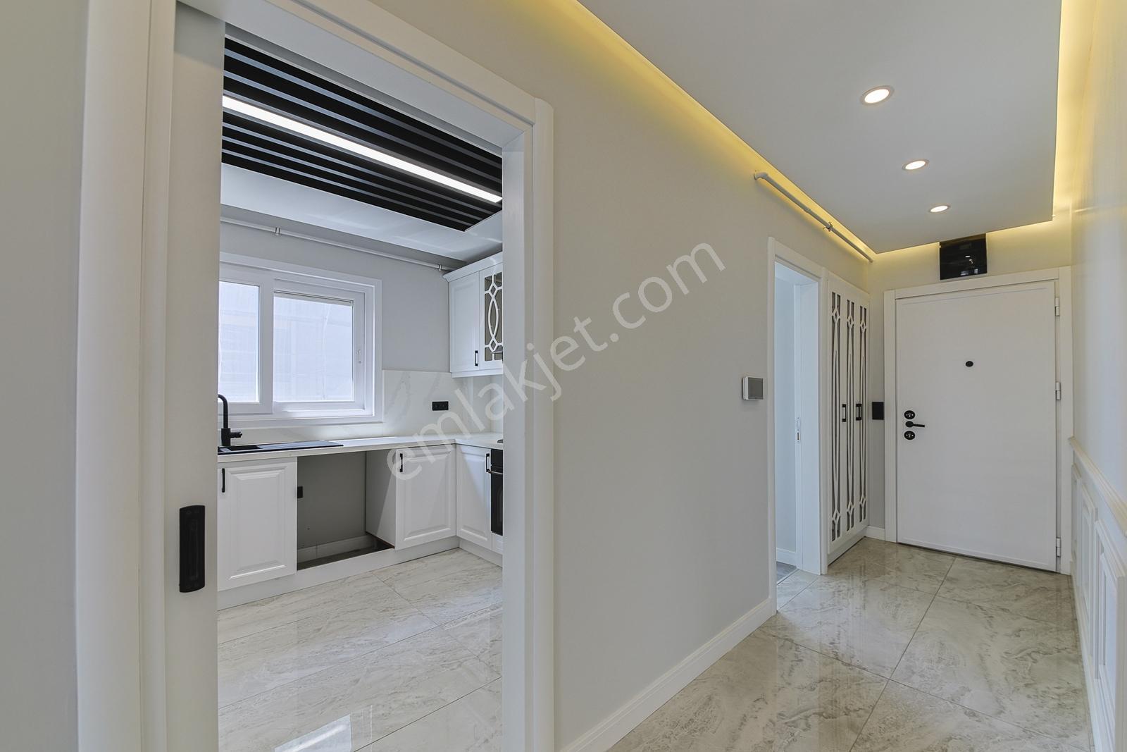 Erenköy Ethem Efendi Caddesi Üzerinde Satılık Çatı Dubleks - Görsel 3