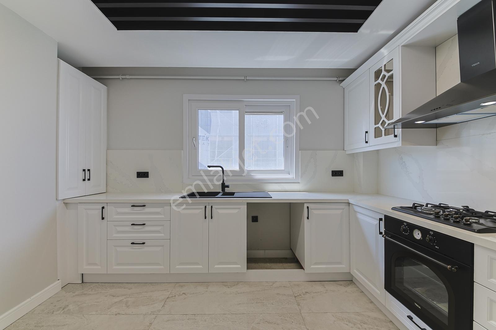 Erenköy Ethem Efendi Caddesi Üzerinde Satılık Çatı Dubleks - Görsel 29