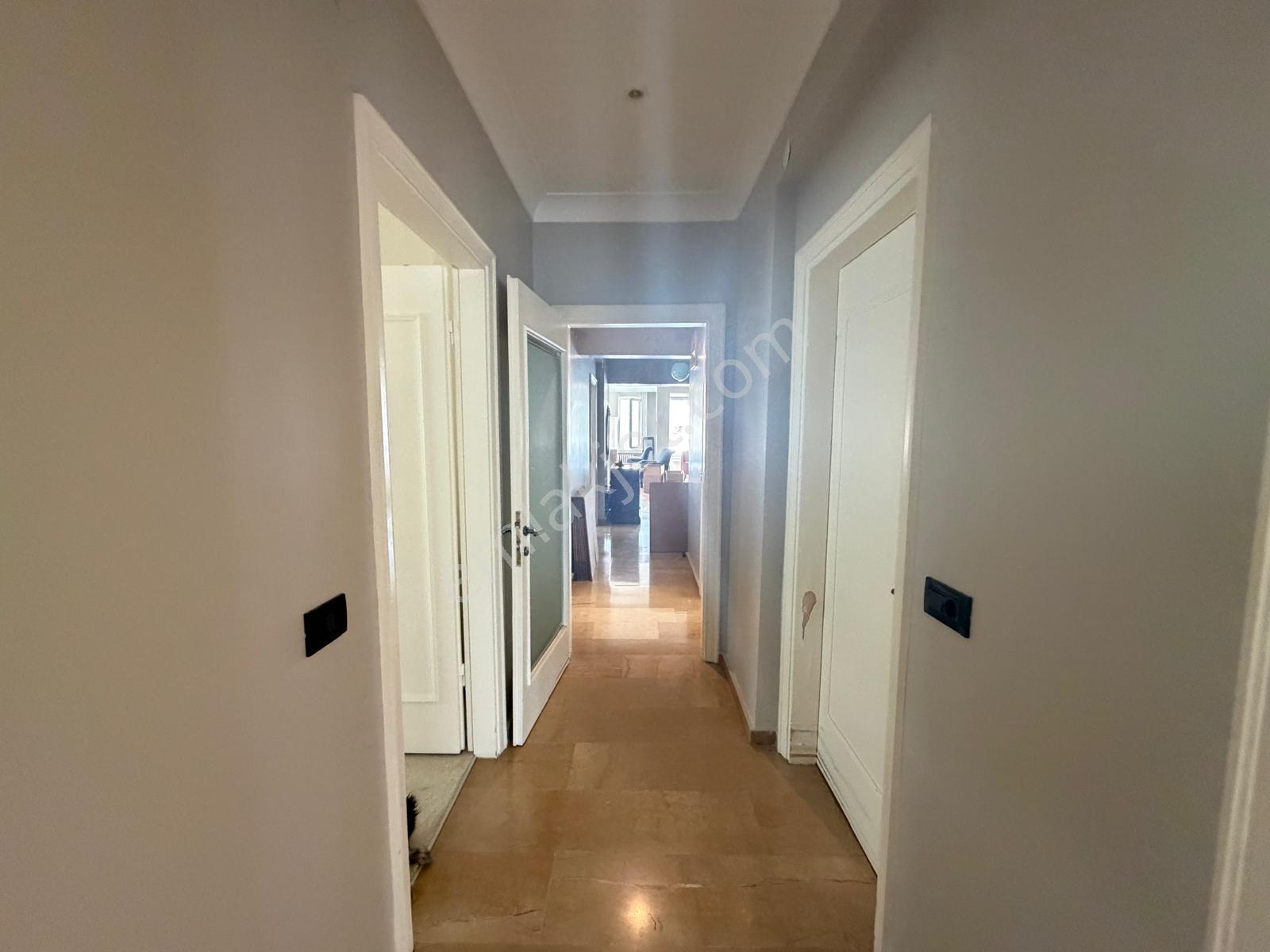 Caddebostan Büyük Kulübe Göztepe Parkına Yakın Kiralık 4+1 Daire - Görsel 13