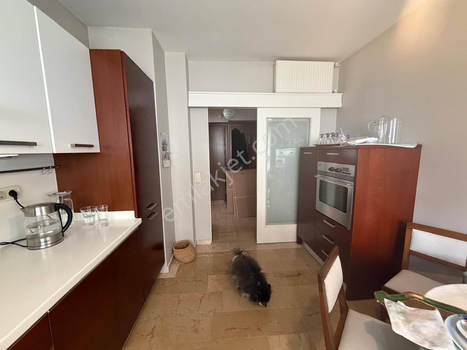 Caddebostan Büyük Kulübe Göztepe Parkına Yakın Kiralık 4+1 Daire - Görsel 42