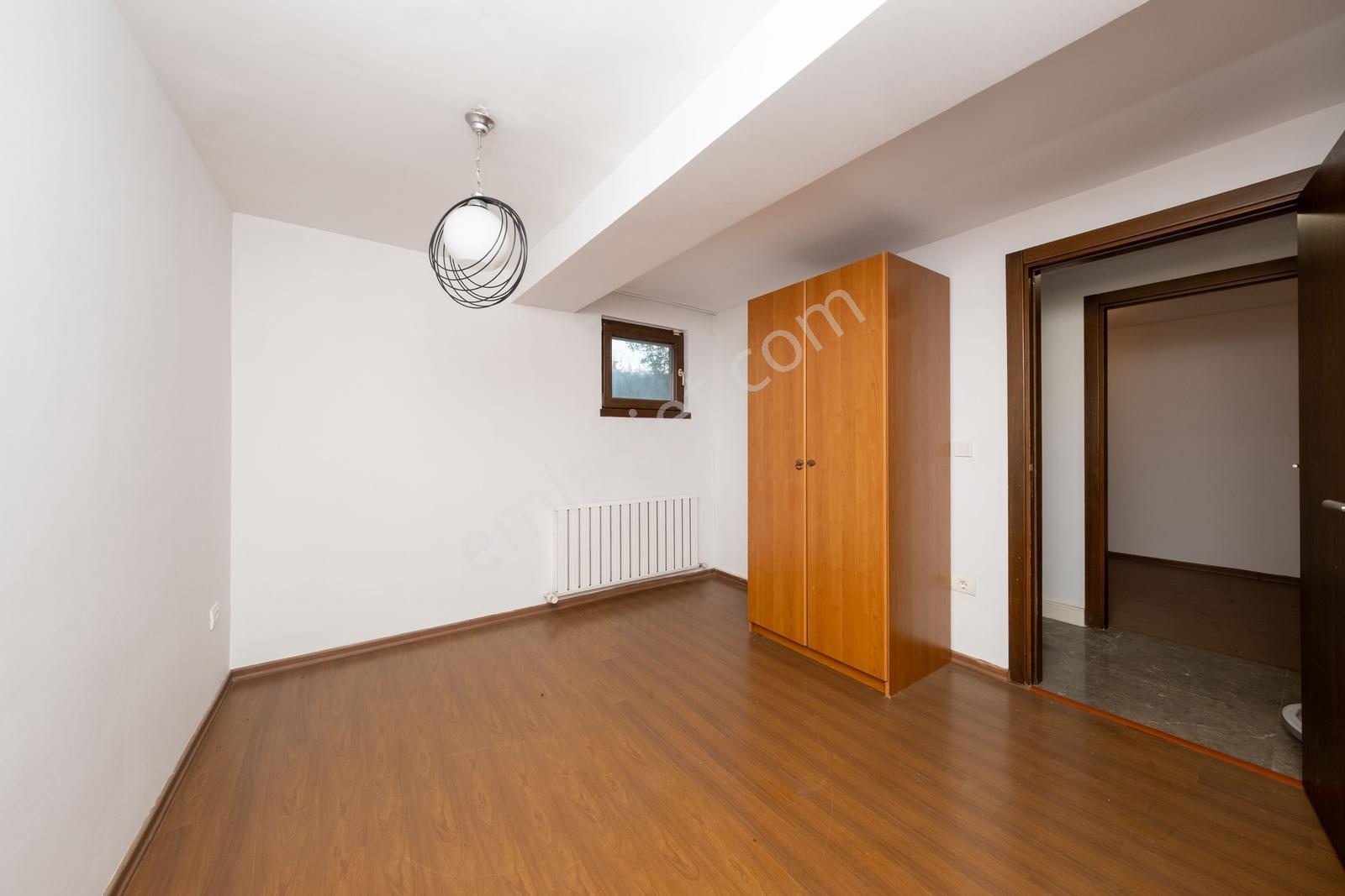 Çengelköy'de Boğaz Manzaralı Site İçinde Müstakil Bahçeli Villa - Görsel 34